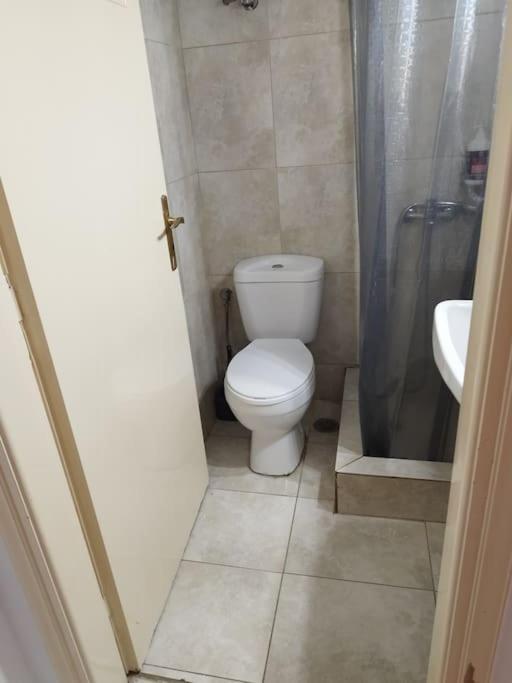 Small Apartment In The Heart Of Piraeus! Notara 43 Екстериор снимка